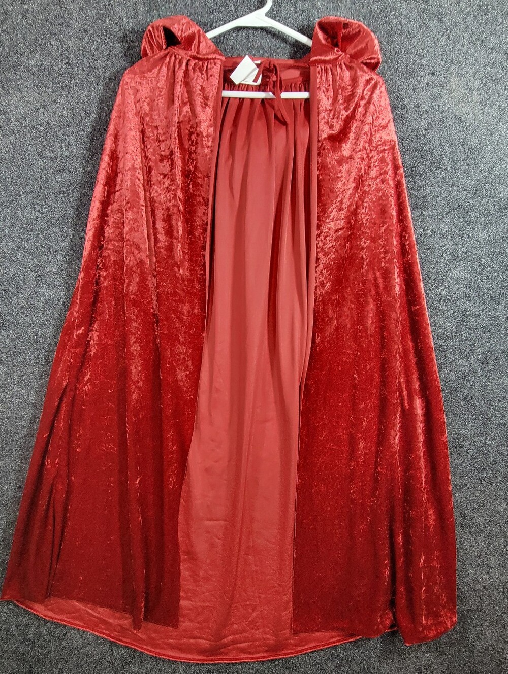 Women`s Red Hooded Cape Vampire Dracula Little Red Riding Hood Costume Accessory
